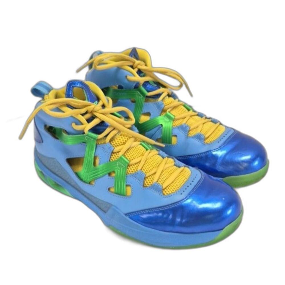 Nike Air Jordan Melo M9 "Easter" Sneakers - Size 10.5
